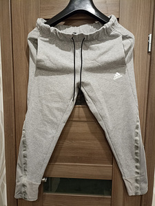Adidas uued dressipüksid naistele suurus S (5 foto / 9)