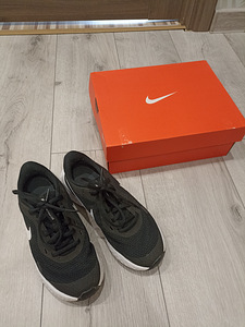 Nike tossud poisile suurus 36 (7 foto / 7)