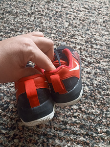 Nike tossud poisile suurus 35 (3 foto / 6)