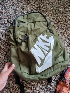 Nike seljakotid poisile (4 foto / 9)