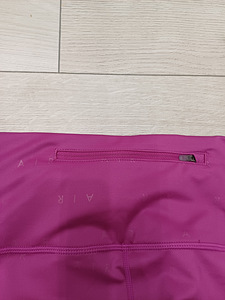 Nike air uued retuusid naistele xl (5 foto / 8)