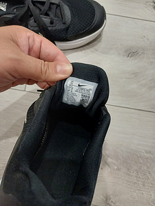 Nike korralikud tossud naistele suurus 40 (4 foto / 8)