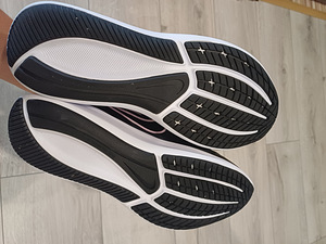 NIKE UUED tossud naistele suurus 40 (7 foto / 8)