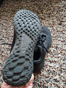Nike tossud poisile suurus 37.5 (4 foto / 6)