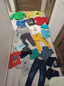 Levis,hm riided poisile suurus 92-104 (1 foto / 9)