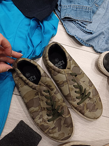 Одежда для мальчика 140-170. Обувь nike, replay36-38 (8 фото из 10)