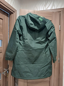 Helly hansen uus parka naistele suurus xl (7 foto / 10)