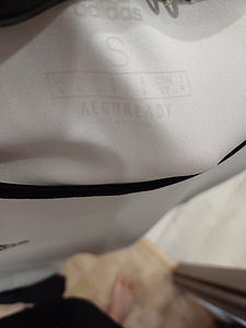Uus Adidas t-särk poisile 176 (3 foto / 4)
