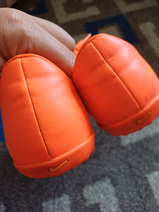 Nike jalgpalli puutsad poiste suurus 38 (3 foto / 6)
