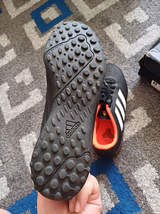 Adidas jalgpalli puutsad poisile suurus 38 (5 foto / 8)