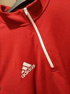 Adidas UUS dressipusa meestele suurus M (3 foto / 6)
