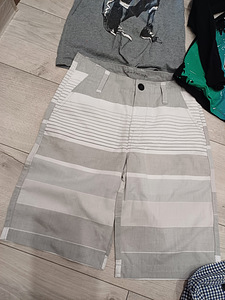 Calvin Klein, HM, одежда Playstation для мальчика 134-152 (5 фото из 10)