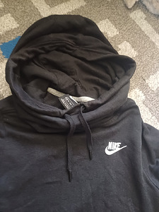 Одежда Nike.levis для мальчика 140-146 (5 фото из 7)
