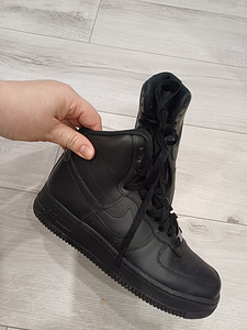 Nike Air tossud poisile suurus 39 (4 foto / 7)