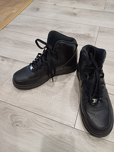 Nike Air tossud poisile suurus 39 (5 foto / 7)