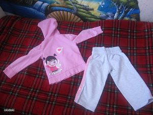 Komplekt: kampsun + püksid, suurus 98-104 Chicco (2 foto / 2)