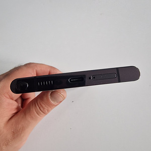 Samsung galaxy s22 ultra (2 foto / 4)