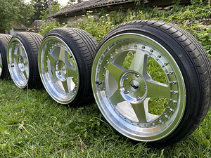 Диски + шины Japan Racing JR6 (3 фото из 8)