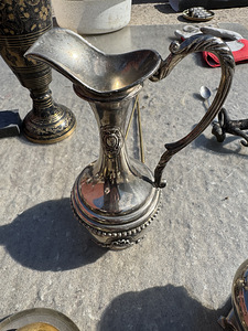 Erinevad metallist antiikesemed (10 foto / 10)