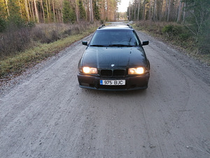 BMW 316i 75kw (8 foto / 11)
