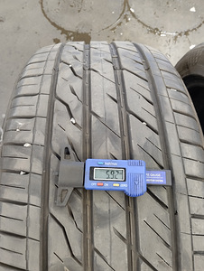 255/45/20 Landsail suverehvid (2 foto / 8)
