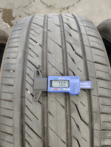 255/45/20 Landsail suverehvid (4 foto / 8)