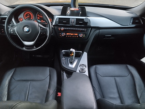 BMW 320D XDRIVE (7 фото из 10)