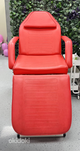 Кровать для клиента косметолога/кресло для педикюра (фото #2)