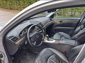 Mercedes-Benz E 350 3.5 200kW (6 foto / 7)