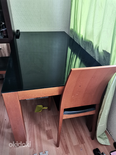 Обеденный стол + 6 стульев (фото #2)