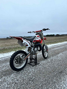 Honda CR85RB EXPERT (4 foto / 6)