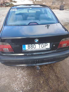 BMW 525 (4 фото из 5)