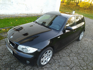 BMW 118D 2004a (13 фото из 15)