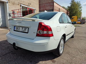 VOLVO S 40 2007 года (4 фото из 15)