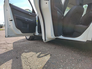 VOLVO S 40 2007 года (12 фото из 15)
