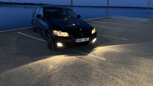 BMW 318i (10 фото из 15)