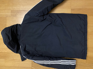 Adidas M suurus jope (2 foto / 4)