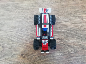 Lego võidusõiduauto komplekt 60145 (4 foto / 5)