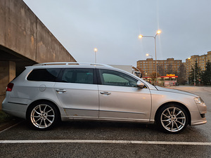 Volkswagen Passat 2.0 TDI 103kw (2 foto / 6)