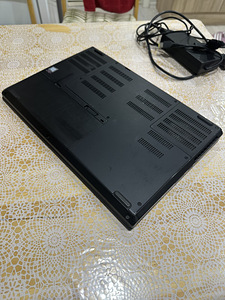 Lenovo ThinkPad P52 – 32GB RAM / Quadro P2000 / Workstation (3 foto / 4)