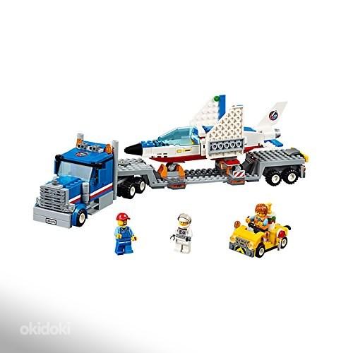 LEGO City Space Port Treeninglennuki veok 60079 (foto #3)