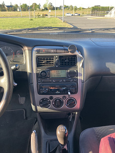 Toyota Avensis 1.6 R4 VVTI 81kW (10 foto / 15)