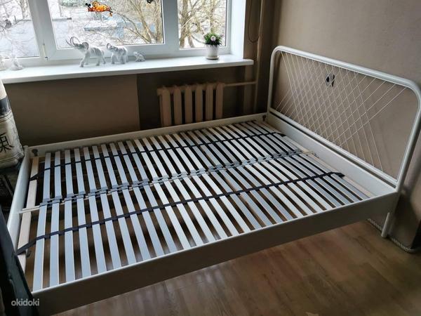 Кровать ikea с матрасом и решетчатым дном (фото #2)
