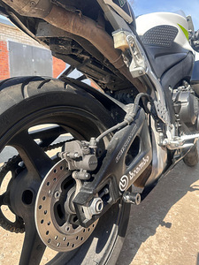 Honda CBR 600RR (10 foto / 10)