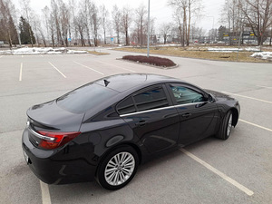 OPEL INSIGNIA LIMOUSINE 2.0 D 96KW (15 foto / 15)
