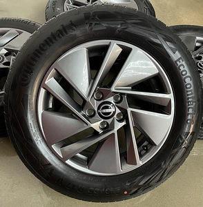 Оригинальные диски Nissan R17 (1 фото из 3)