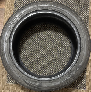 SUVEREHVID 235/45 R17 2TK. (2 foto / 2)