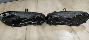 Jalgpalli putsad 42 Adidas Nemeziz Magnetic Storm (5 foto / 6)
