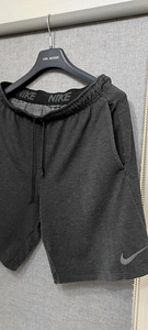 Lühikesed püksid XL Under Armour Nike Dry meeste püksid (3 foto / 3)