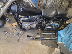 Продам мотоцикл suzuki marauder (на запчасти) (3 фото из 4)